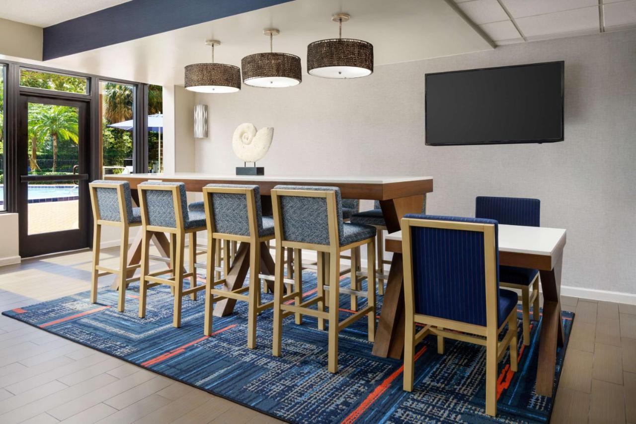 Hampton Inn Ft. Lauderdale-Cypress Creek Fort Lauderdale Zewnętrze zdjęcie